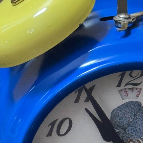 Vintage Holly Hobbie Blue Alarm Clock With Yellow Bells 1972 American Greetings - Picture 4 of 9